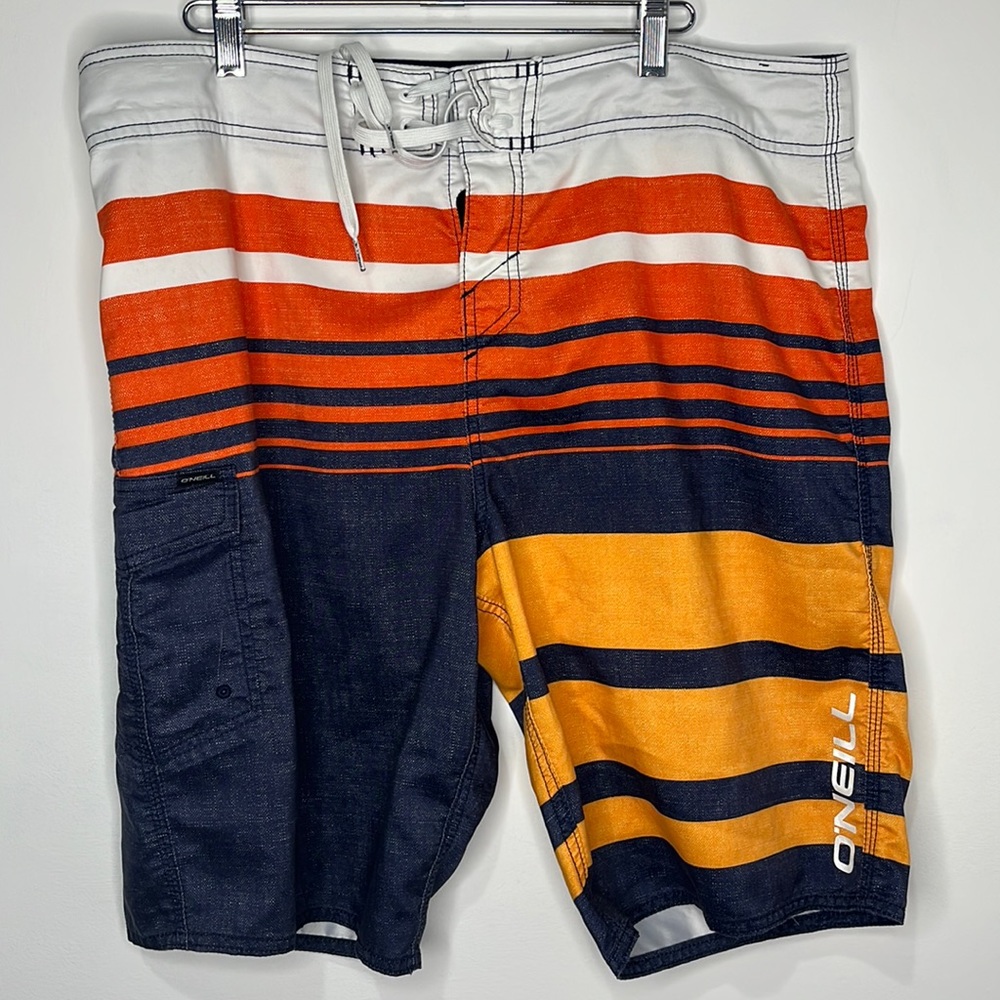 O’Neil Board Shorts Size 36 Velcro Fly w/Drawstring and side pocket